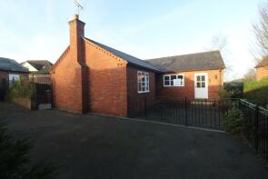 Treetops, Ellesmere Road, Harmer Hill SY4 3EB