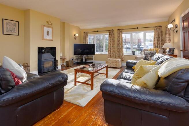 Linton House, Leire