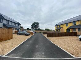18, Cae John, Cross Inn SY23 5NT
