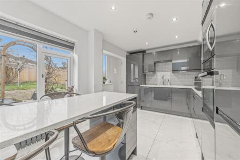 Thirlmere Avenue, Lower Edge, Elland