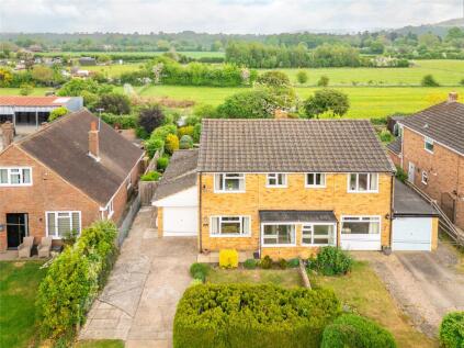 Bridge Street, Great Kimble, Aylesbury, Buckinghamshire, HP17