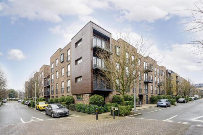 Davidson Frost-Wellings, DFW, Attlee Court, Front.