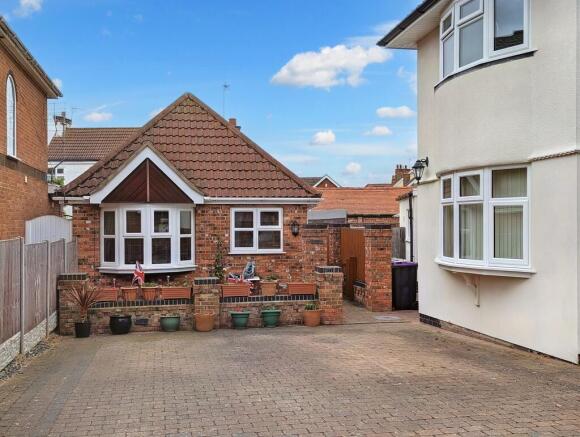 cottage at side