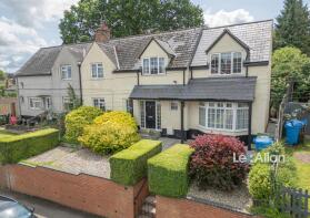 3, White Hill, Stourbridge DY7 6AD