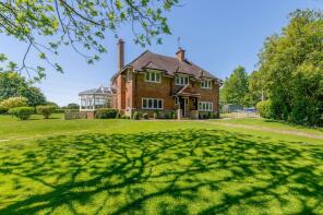 Wyndham House, Wineham Lane, Henfield BN5 9AY