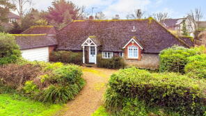 Grantley Lodge, Chinthurst Lane, Guildford GU4 8JS