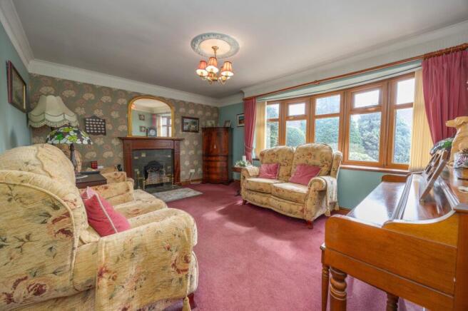54 Mill Lane-1
