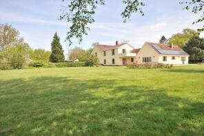 Oakwood Lodge, Daisy Green, Sudbury CO10 5EN