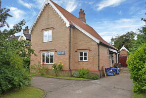 Peninsula House, Bell Green, Halesworth IP19 0BL