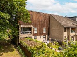 6, Low Gosforth Court, Melton Park, Newcastle Upon Tyne NE3 5QU