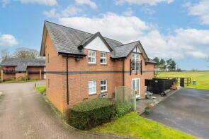 17, Greenfields Lodge, Ferma Lane, Barrow, Chester CH3 7JB