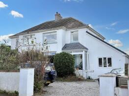 34, Glamis Road, Newquay TR7 2RY