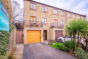 9, Victoria Chase, Bailiff Bridge, Brighouse HD6 4DE