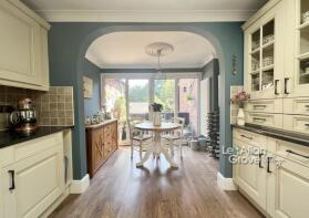 Apartment 10, Broome House, Redhall Farm Road, Broome, Stourbridge DY9 0HB