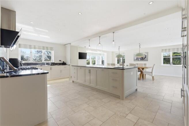 Kitchen/Dining