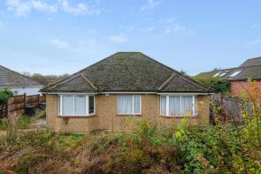 35, Middle Road, Uxbridge UB9 5EG