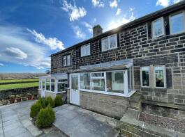 7, Top Of The Moor, Stocksmoor, Huddersfield HD4 6XR