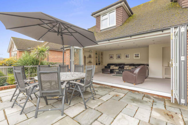 8 Spinfield Lane West, SL7 2DB (LOW RES)-23