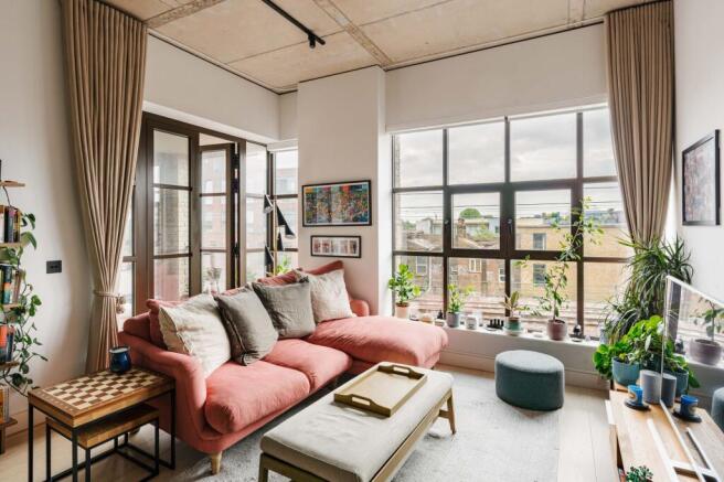 Empress Apartments E2