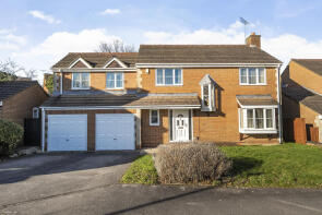 13, Whitefield Crescent, Peatmoor, Swindon SN5 5AA