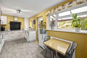 7, Longfields, Kingsbridge TQ7 3QG