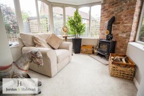 2, Bullcroft Close, Shocklach Oviatt, Malpas SY14 7BU