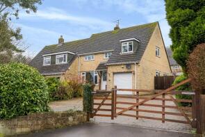 37c, The Street, Dursley GL11 5TB