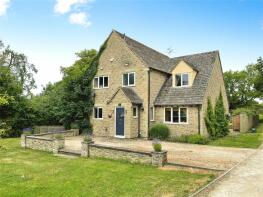 1, The Knoll, Fairford GL7 4NN
