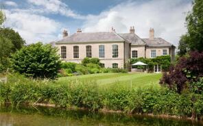 2, The Moat House, Church Lane, Salisbury SP5 4DX