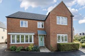 10, Little Owl Drive, Banbury OX15 4GW
