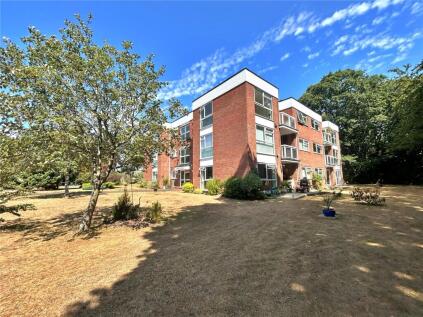 Haslemere Avenue, Highcliffe, Christchurch, Dorset, BH23