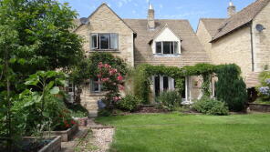 4, High Trees, Shipton Oliffe GL54 4JE
