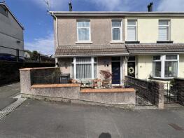 3, Broniestyn Terrace, Trecynon, Aberdare CF44 8EG