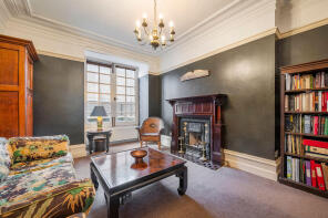 Flat 118, Bedford Court Mansions, Bedford Avenue, London WC1B 3AG