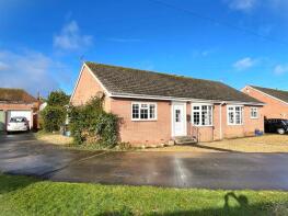 36, Parnell Way, Burnham-on-sea TA8 2EG