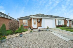 3, Wardlaw Gardens, Lawthorn, Irvine KA11 2EW