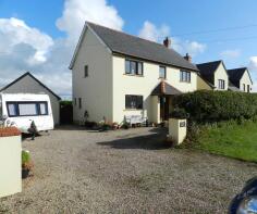 Ashberry House, C3007 Sardis Cross To Junction Ashdale Lane Hill Mountain, Sardis, Milford Haven SA73 1LU