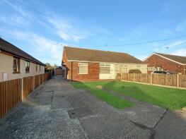 Kev Lin Lee, Clacton Road, Thorrington CO7 8JN