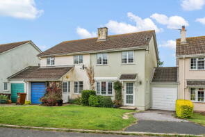 16, Gratton Drive, Kingsbridge TQ7 2LT