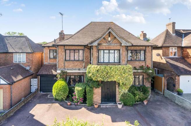 Davidson Frost-Wellings, DFW, Brockley Avenue, Sta