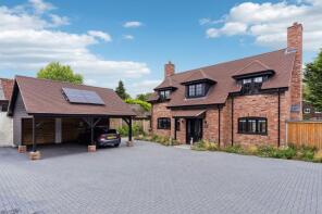 The Croft, High Street, Markyate, St Albans AL3 8JG