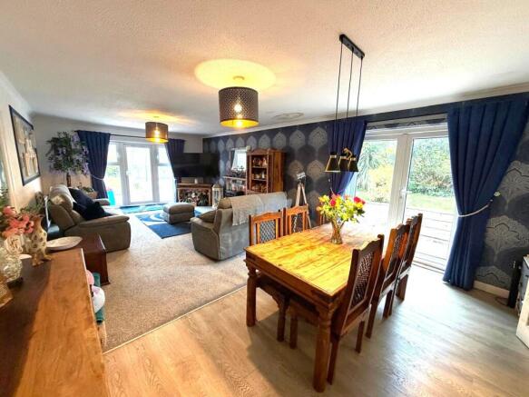 Lounge/diner