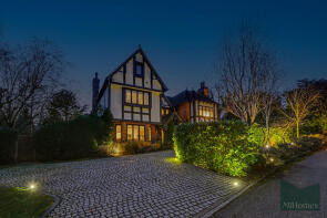 1, Pagitts Grove, Barnet EN4 0NT