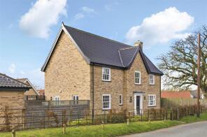 Hillside House, Rectory Hill, Diss IP22 1EH