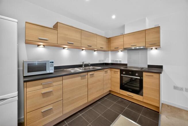 3.Kitchen.jpg