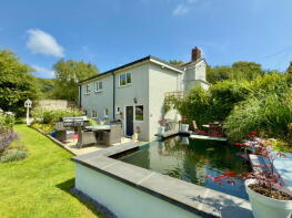 Woodbine Cottage, A389 Between Shepherds Hill And Mount Charles, Washaway, Bodmin PL30 3AD
