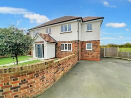 Field View, Hillam Lane, Leeds LS25 5HW
