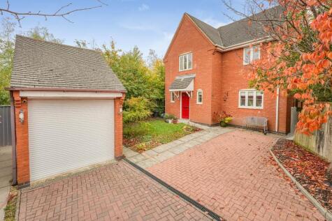 Tiverton Crescent, Kingsmead, Milton Keynes, Buckinghamshire, MK4 4BY