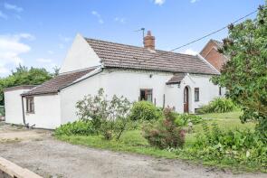 Shamrock Cottage, High Street, Marsham NR10 5QA