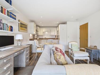 Drift Court, 1 Basin Approach, London